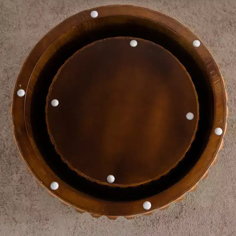 Tavolino da caffè rotondo impilabile Philippa Mid-Century Modern in legno scanalato (2 pezzi)