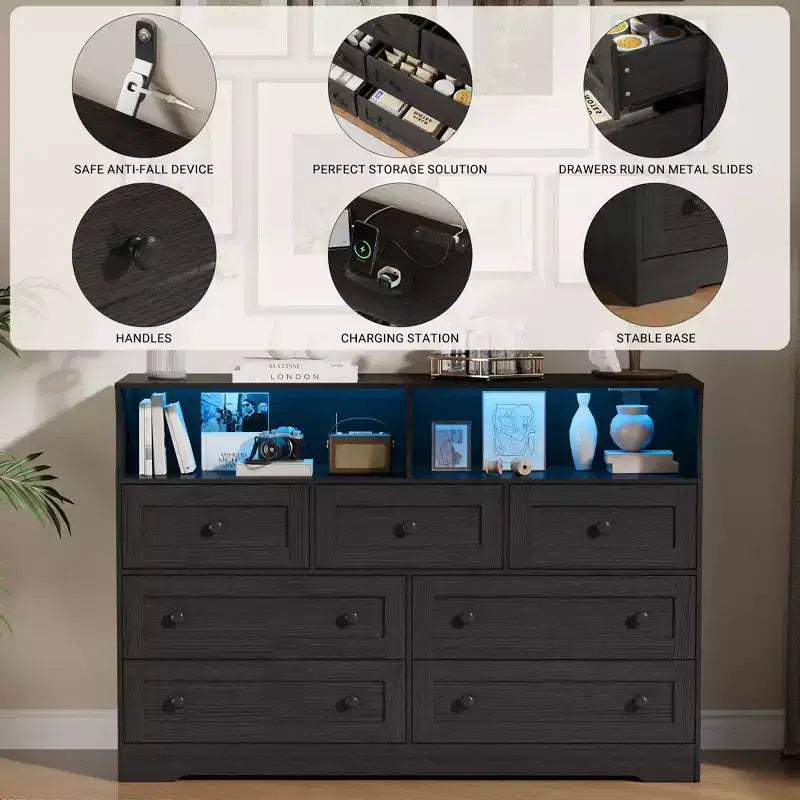 Cassettiera in Legno a 7 Cassetti con Stazione di Ricarica USB e Luci a LED - Comò Moderno con 2 Scomparti Aperti per Camera da Letto, Soggiorno, Armadio o Camera dei Bambini