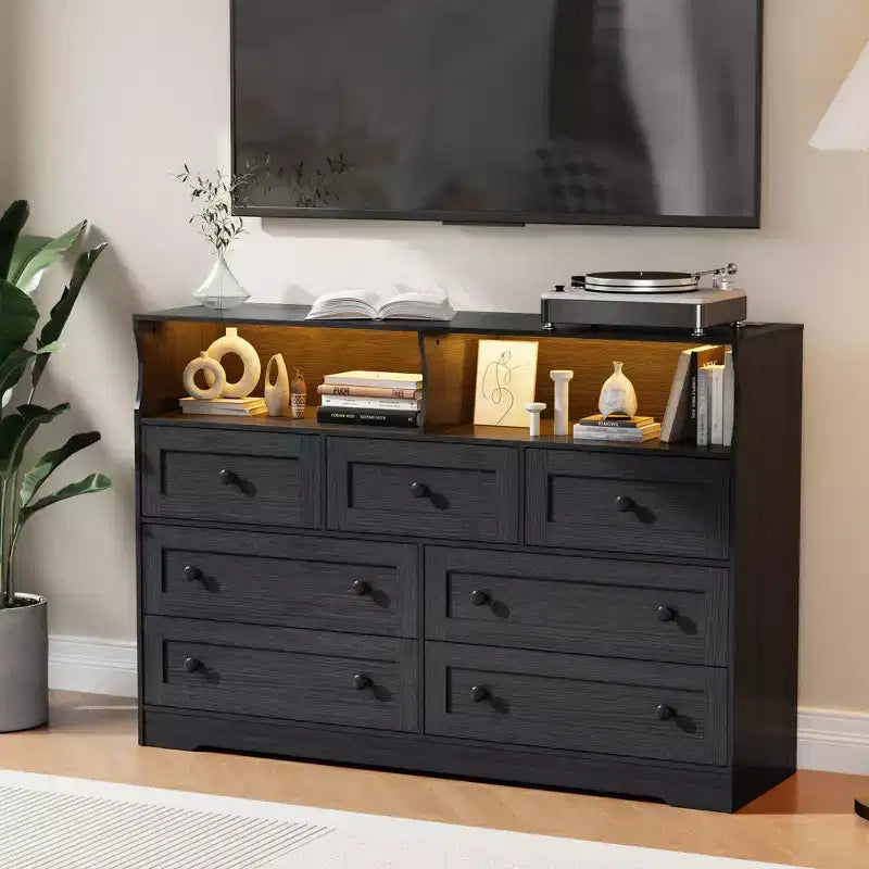 Cassettiera in Legno a 7 Cassetti con Stazione di Ricarica USB e Luci a LED - Comò Moderno con 2 Scomparti Aperti per Camera da Letto, Soggiorno, Armadio o Camera dei Bambini