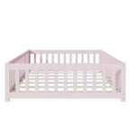 Letto a pavimento a grandezza naturale con recinzione e porta per la cameretta dei bambini